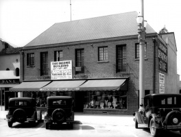 Larchmont Blvd. 1930 #2